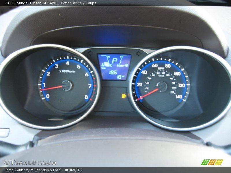Cotton White / Taupe 2013 Hyundai Tucson GLS AWD