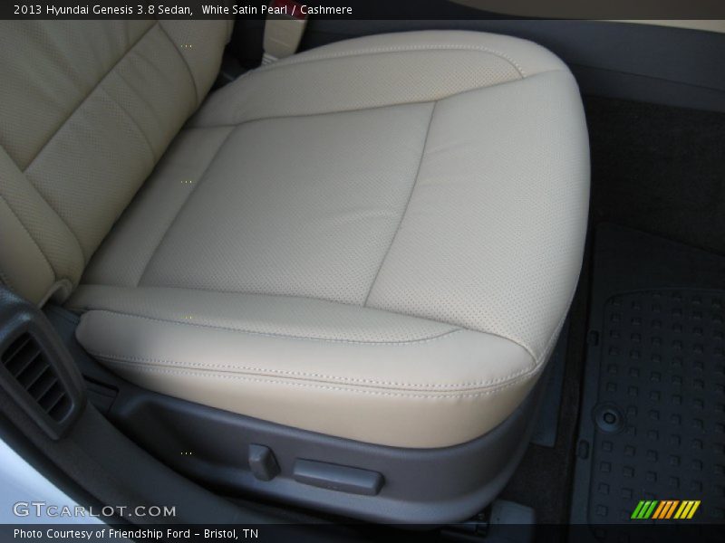 White Satin Pearl / Cashmere 2013 Hyundai Genesis 3.8 Sedan