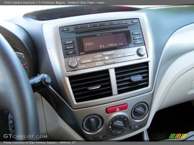 Newport Blue Pearl / Ivory 2009 Subaru Impreza 2.5i Premium Wagon