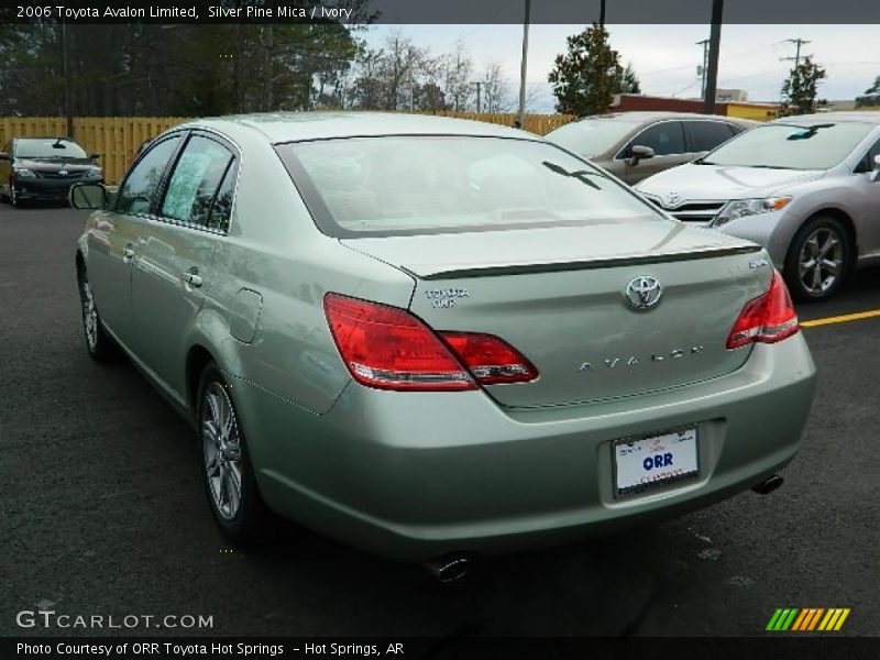 Silver Pine Mica / Ivory 2006 Toyota Avalon Limited