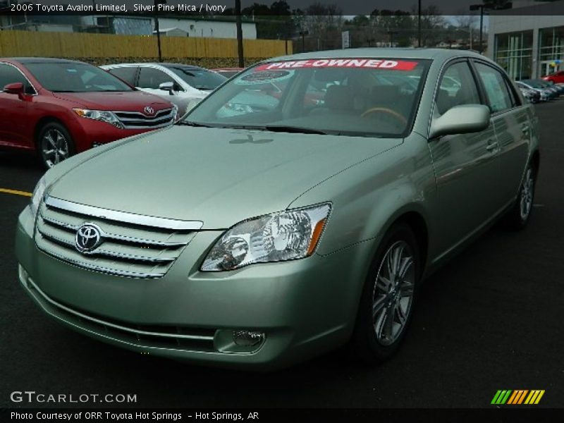 Silver Pine Mica / Ivory 2006 Toyota Avalon Limited