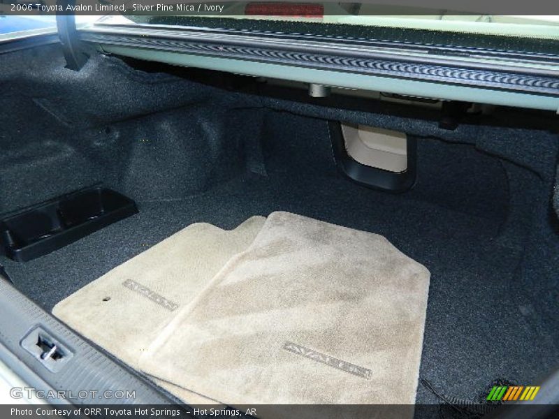 Silver Pine Mica / Ivory 2006 Toyota Avalon Limited