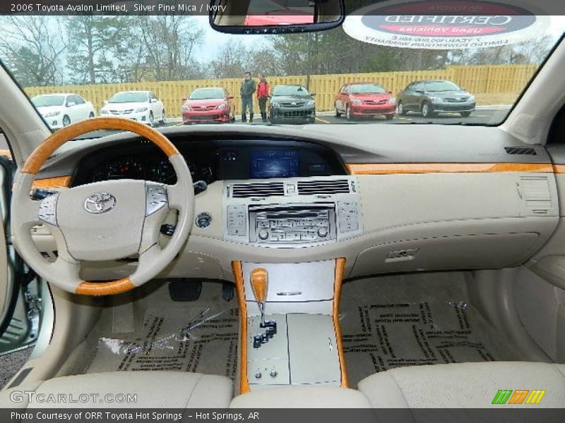 Silver Pine Mica / Ivory 2006 Toyota Avalon Limited