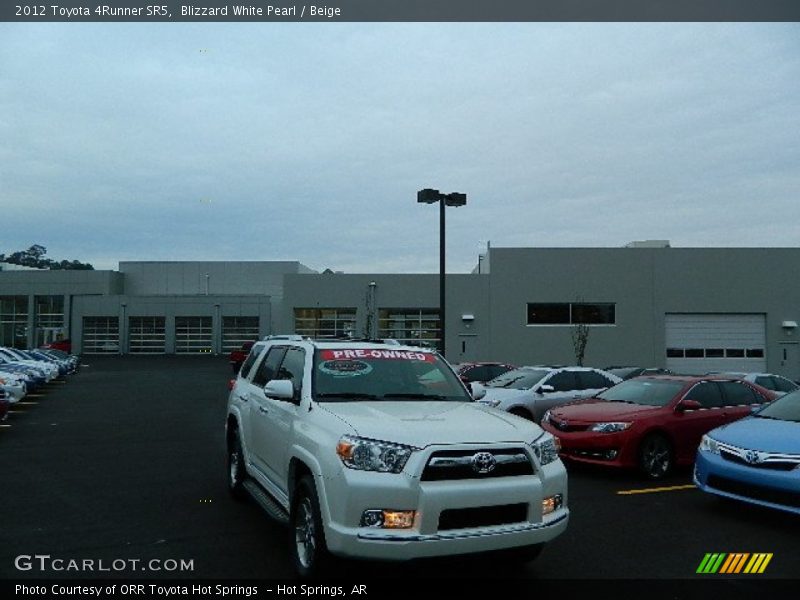 Blizzard White Pearl / Beige 2012 Toyota 4Runner SR5