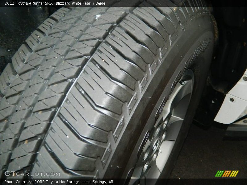 Blizzard White Pearl / Beige 2012 Toyota 4Runner SR5