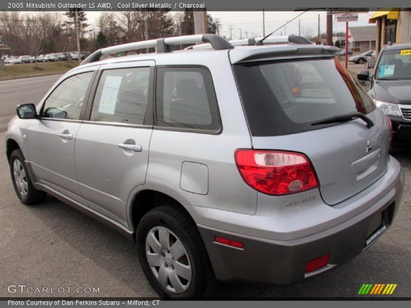 Cool Silver Metallic / Charcoal 2005 Mitsubishi Outlander LS AWD