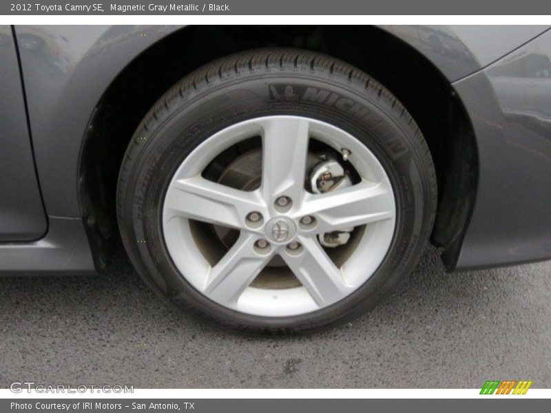 Magnetic Gray Metallic / Black 2012 Toyota Camry SE