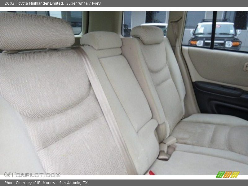 Super White / Ivory 2003 Toyota Highlander Limited