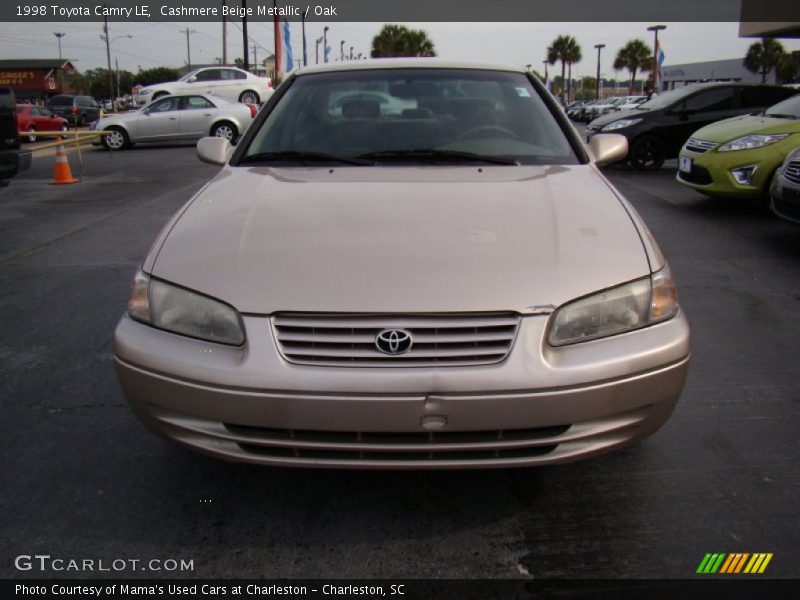 Cashmere Beige Metallic / Oak 1998 Toyota Camry LE