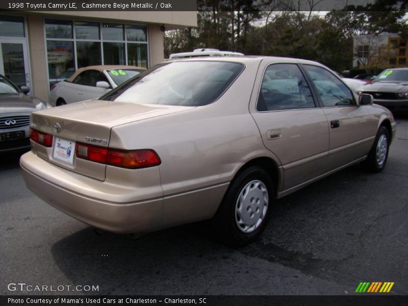 Cashmere Beige Metallic / Oak 1998 Toyota Camry LE
