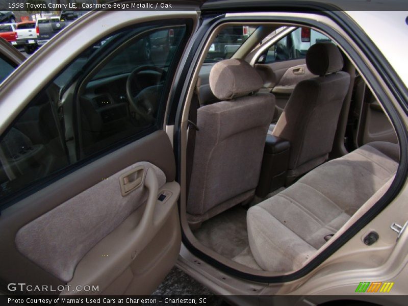 Cashmere Beige Metallic / Oak 1998 Toyota Camry LE