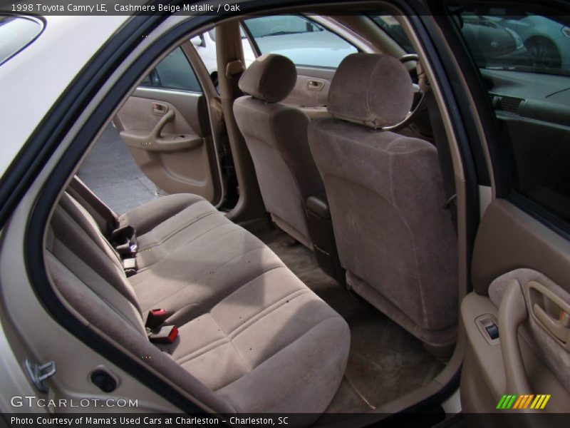 Cashmere Beige Metallic / Oak 1998 Toyota Camry LE
