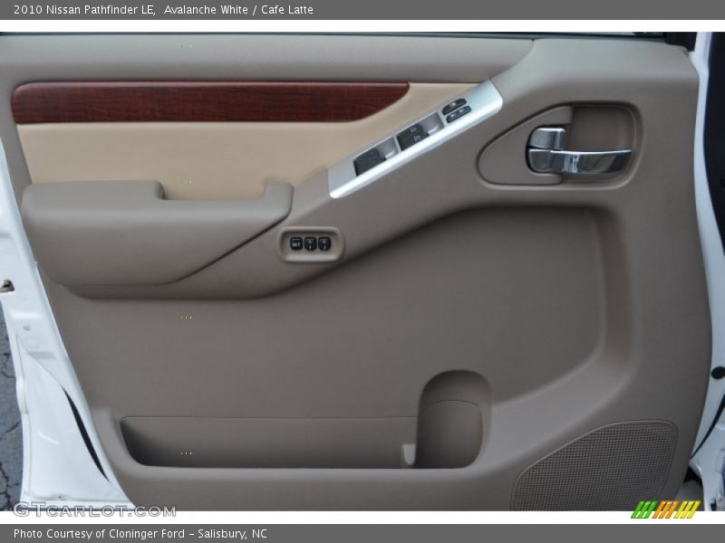Avalanche White / Cafe Latte 2010 Nissan Pathfinder LE