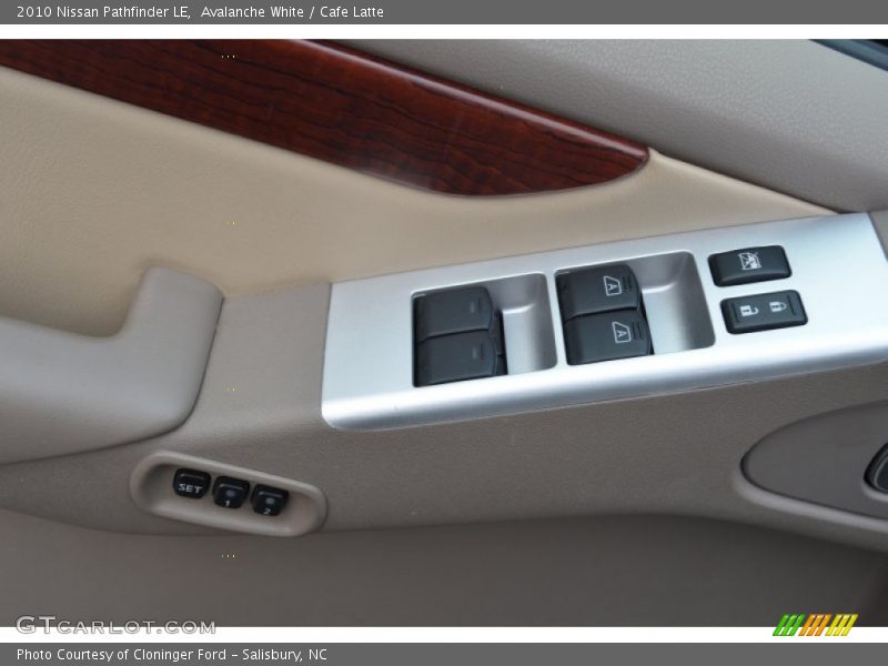 Avalanche White / Cafe Latte 2010 Nissan Pathfinder LE