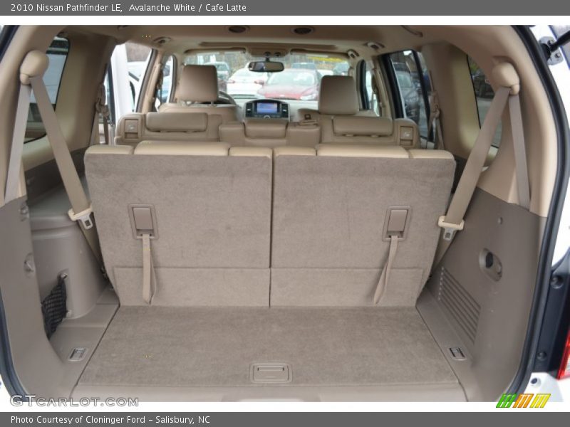 Avalanche White / Cafe Latte 2010 Nissan Pathfinder LE