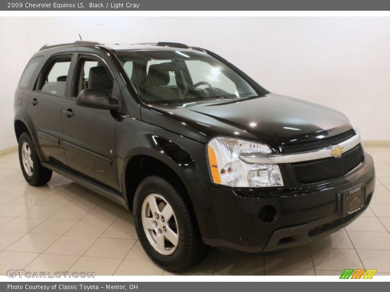 Front 3/4 View of 2009 Equinox LS