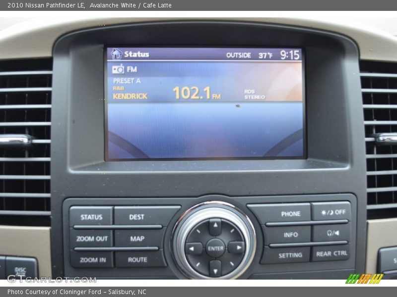 Avalanche White / Cafe Latte 2010 Nissan Pathfinder LE