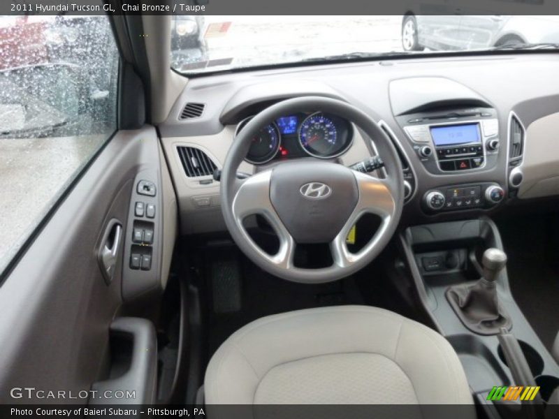 Chai Bronze / Taupe 2011 Hyundai Tucson GL
