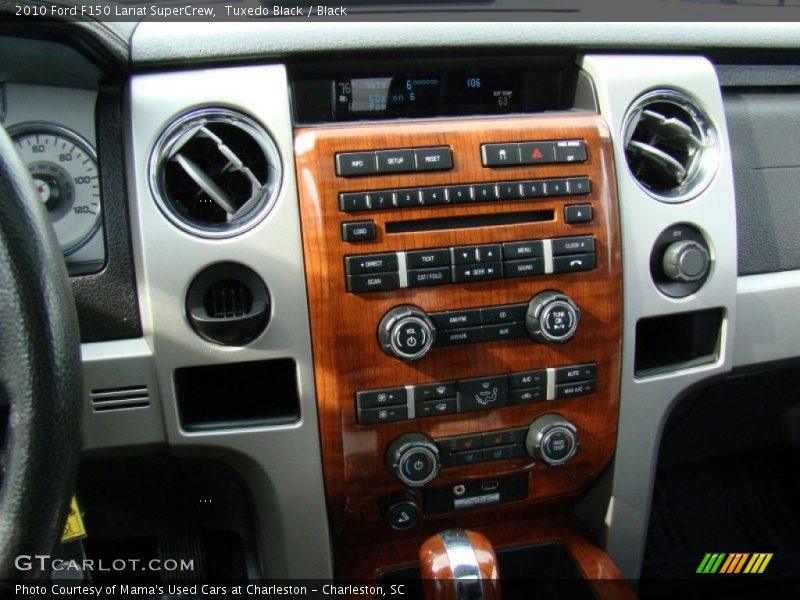 Tuxedo Black / Black 2010 Ford F150 Lariat SuperCrew