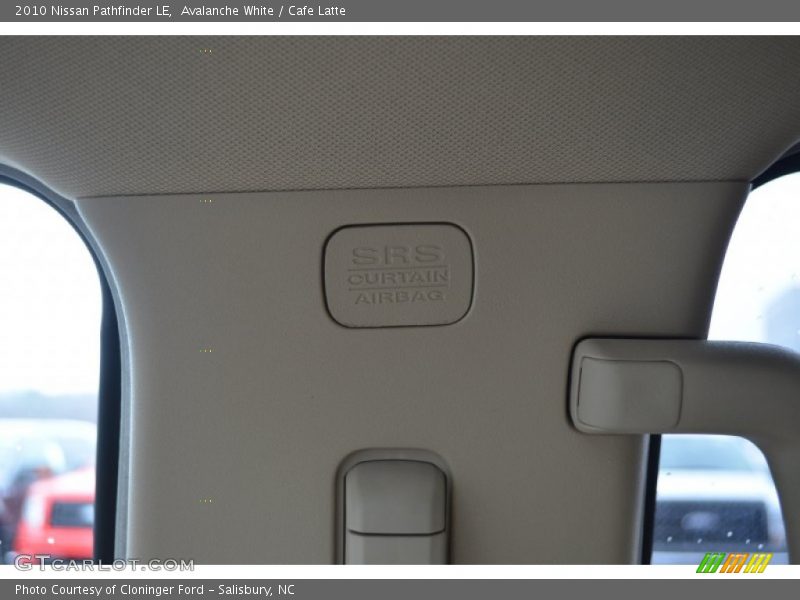 Avalanche White / Cafe Latte 2010 Nissan Pathfinder LE