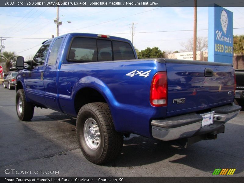Sonic Blue Metallic / Medium Flint Grey 2003 Ford F250 Super Duty XL SuperCab 4x4