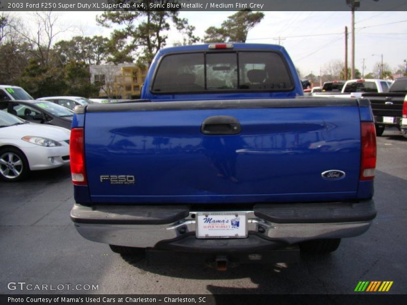 Sonic Blue Metallic / Medium Flint Grey 2003 Ford F250 Super Duty XL SuperCab 4x4
