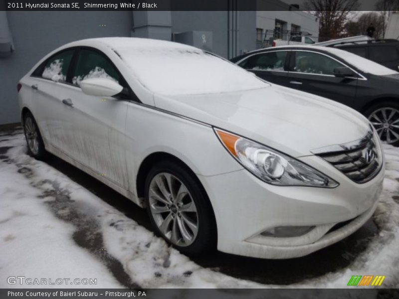 Shimmering White / Black 2011 Hyundai Sonata SE