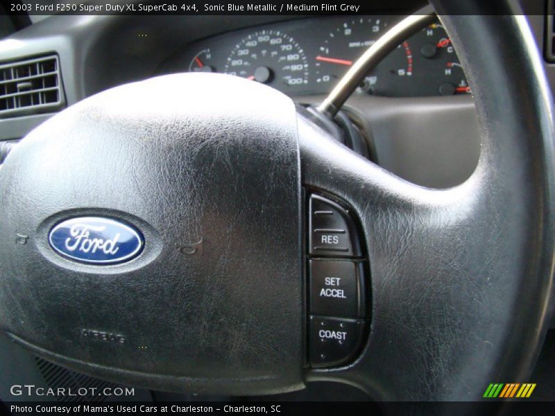 Sonic Blue Metallic / Medium Flint Grey 2003 Ford F250 Super Duty XL SuperCab 4x4