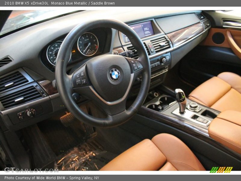 Dashboard of 2010 X5 xDrive30i