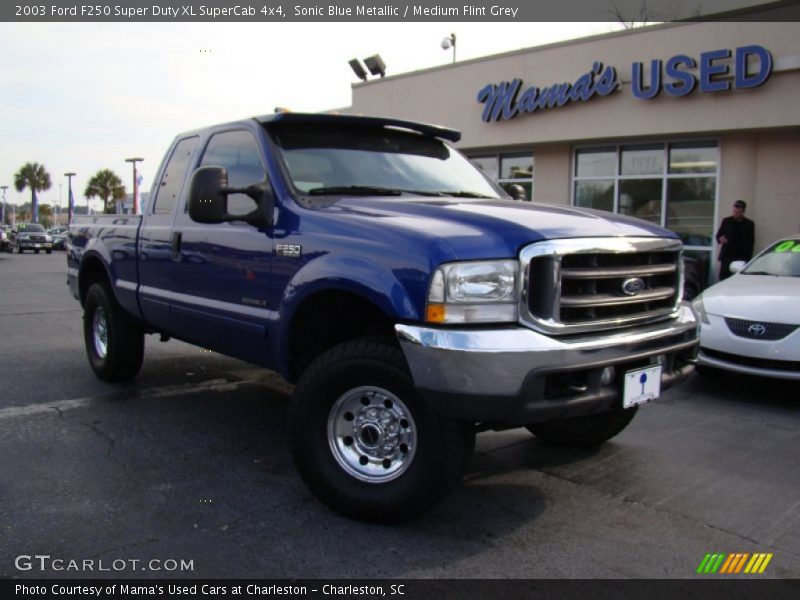 Sonic Blue Metallic / Medium Flint Grey 2003 Ford F250 Super Duty XL SuperCab 4x4