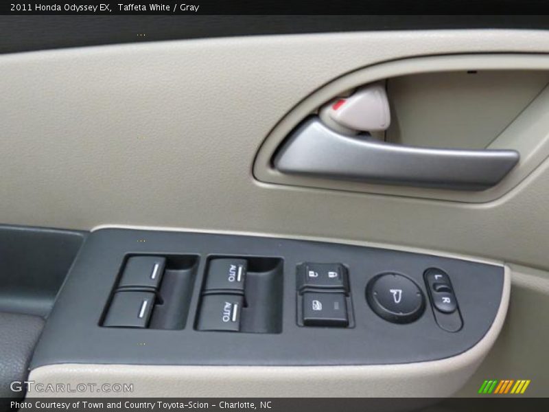 Taffeta White / Gray 2011 Honda Odyssey EX