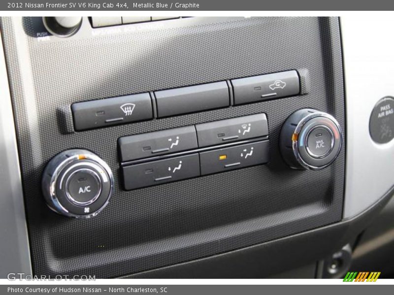 Controls of 2012 Frontier SV V6 King Cab 4x4