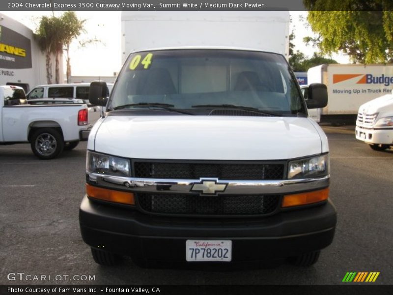 Summit White / Medium Dark Pewter 2004 Chevrolet Express 3500 Cutaway Moving Van
