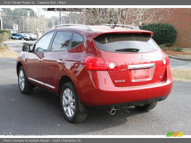 Cayenne Red / Black 2013 Nissan Rogue SL