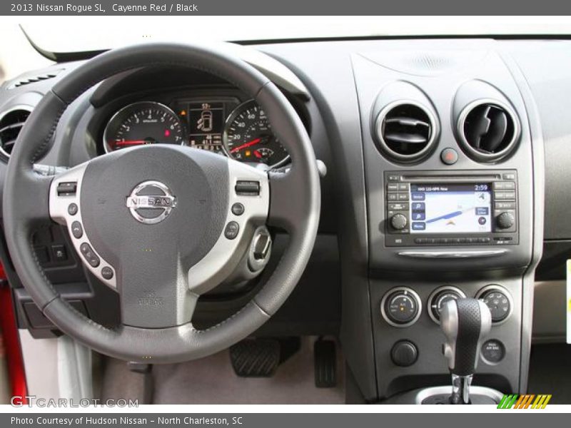 Cayenne Red / Black 2013 Nissan Rogue SL