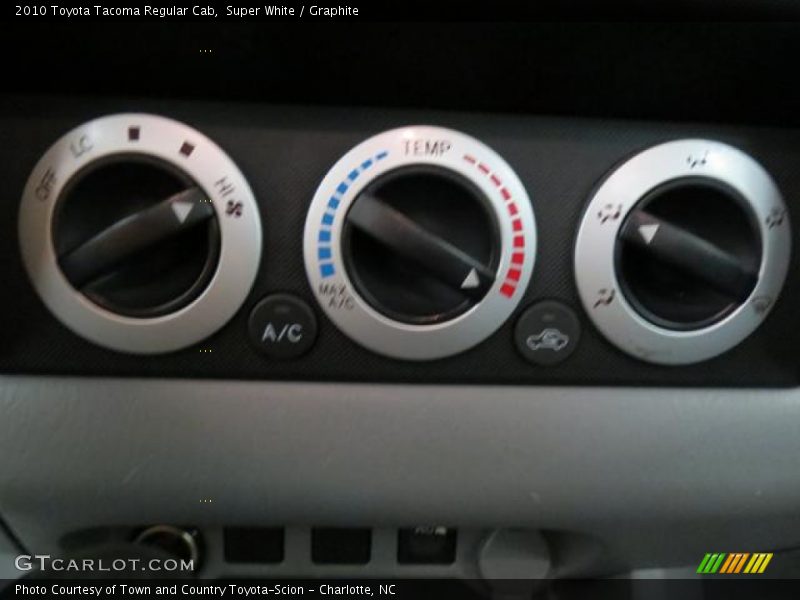 Super White / Graphite 2010 Toyota Tacoma Regular Cab