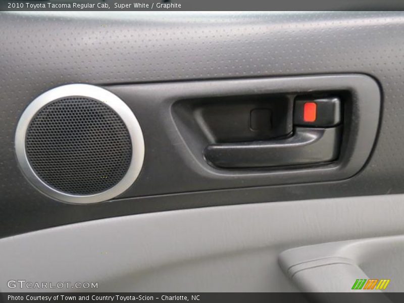 Super White / Graphite 2010 Toyota Tacoma Regular Cab