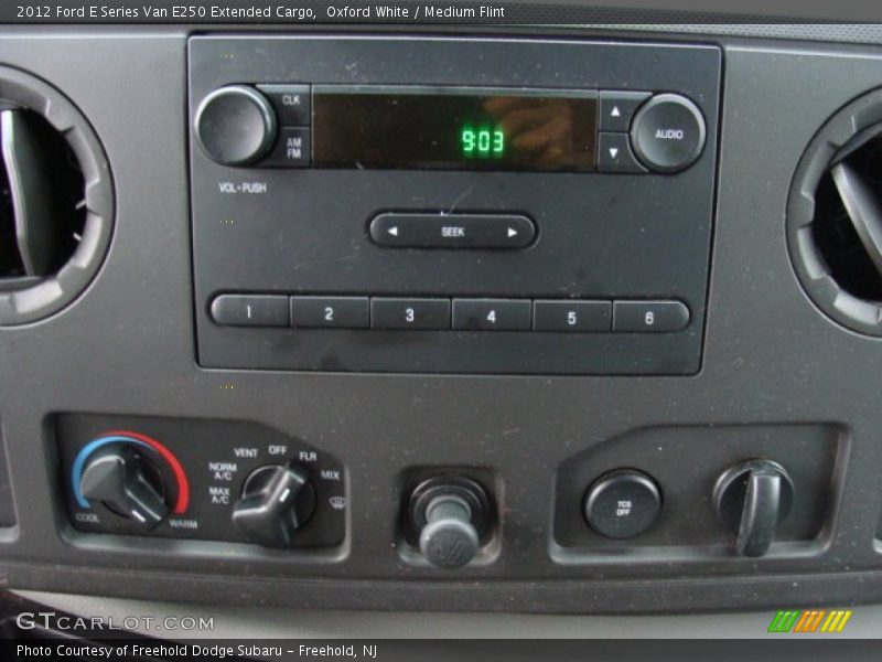Oxford White / Medium Flint 2012 Ford E Series Van E250 Extended Cargo