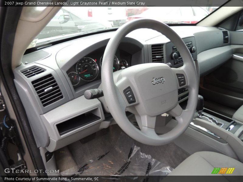 Light Graystone Pearl / Medium Slate Gray 2007 Jeep Grand Cherokee Laredo