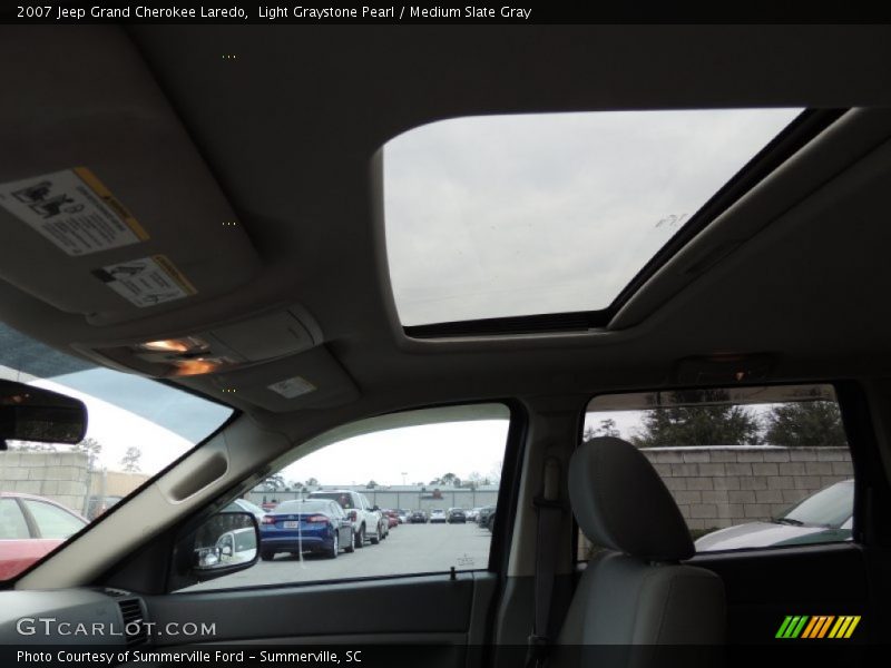 Light Graystone Pearl / Medium Slate Gray 2007 Jeep Grand Cherokee Laredo