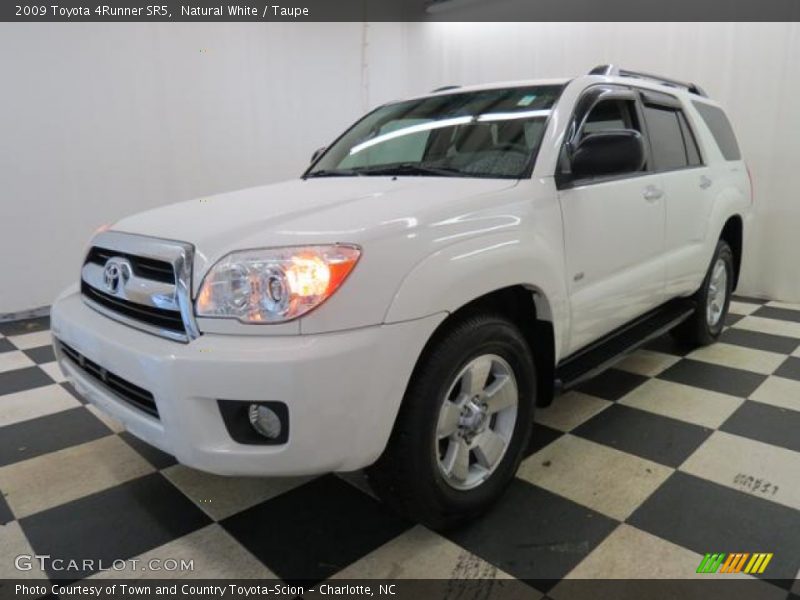 Natural White / Taupe 2009 Toyota 4Runner SR5