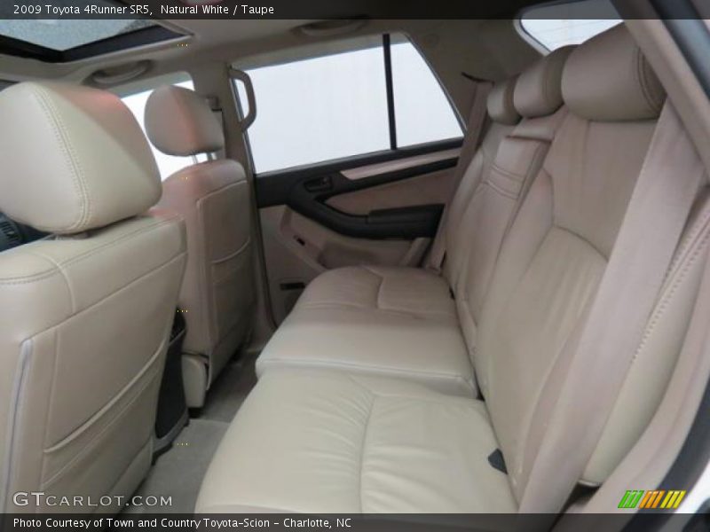 Natural White / Taupe 2009 Toyota 4Runner SR5