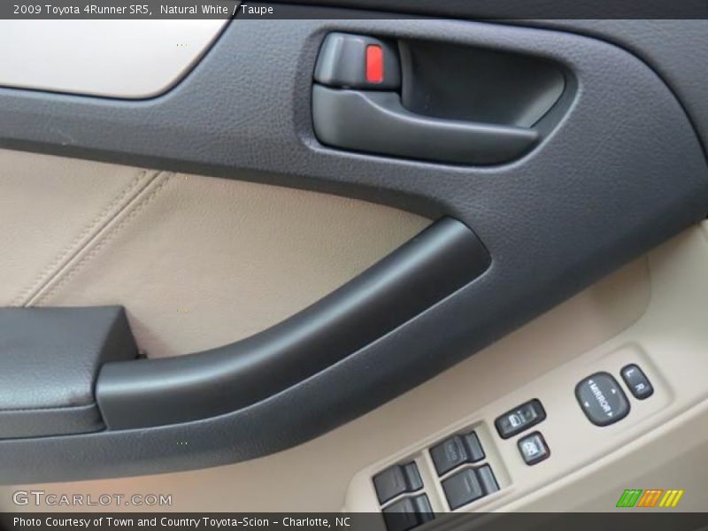Natural White / Taupe 2009 Toyota 4Runner SR5