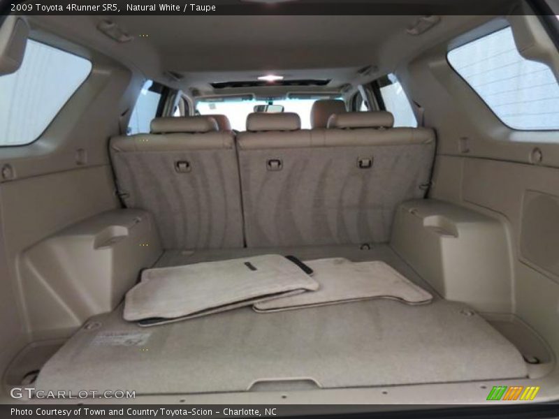 Natural White / Taupe 2009 Toyota 4Runner SR5