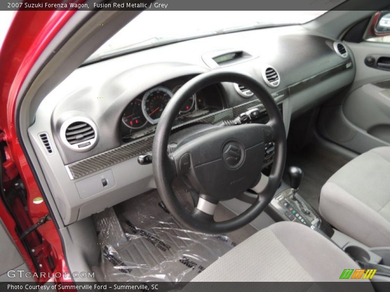 Fusion Red Metallic / Grey 2007 Suzuki Forenza Wagon