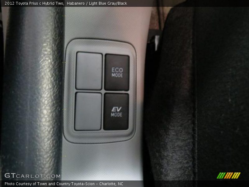 Habanero / Light Blue Gray/Black 2012 Toyota Prius c Hybrid Two