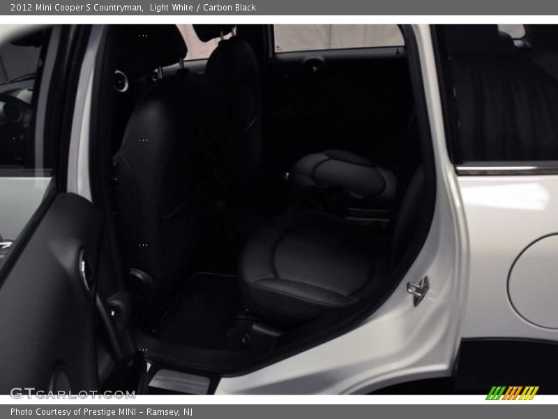 Light White / Carbon Black 2012 Mini Cooper S Countryman