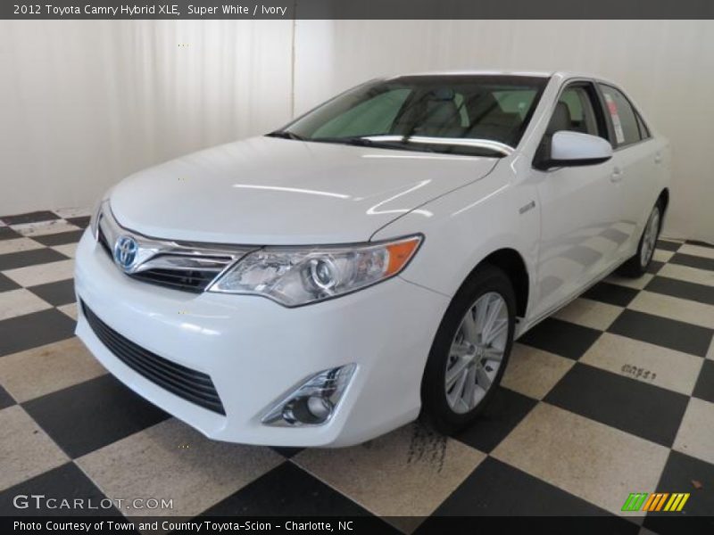 Super White / Ivory 2012 Toyota Camry Hybrid XLE