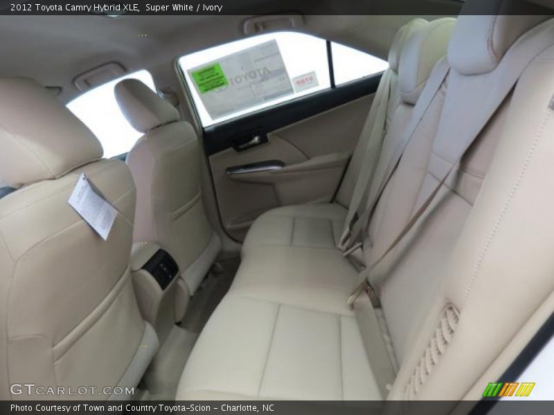 Super White / Ivory 2012 Toyota Camry Hybrid XLE