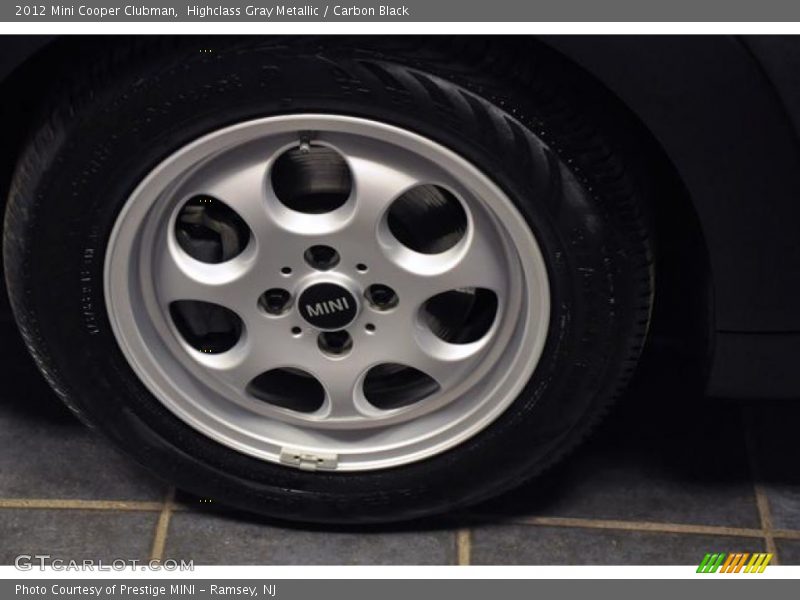 Highclass Gray Metallic / Carbon Black 2012 Mini Cooper Clubman